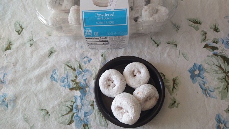 Bake Shop Powdered Mini Donuts
