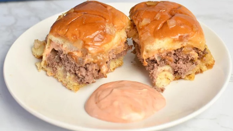 Oven baked burgers with tasty sauce
