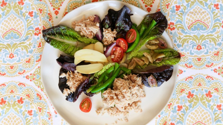 Tinned tuna and salad ingredients