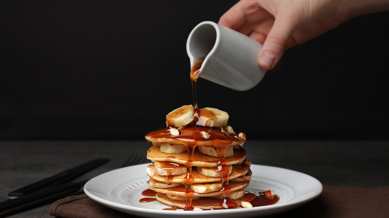 maple syrup on pancakes