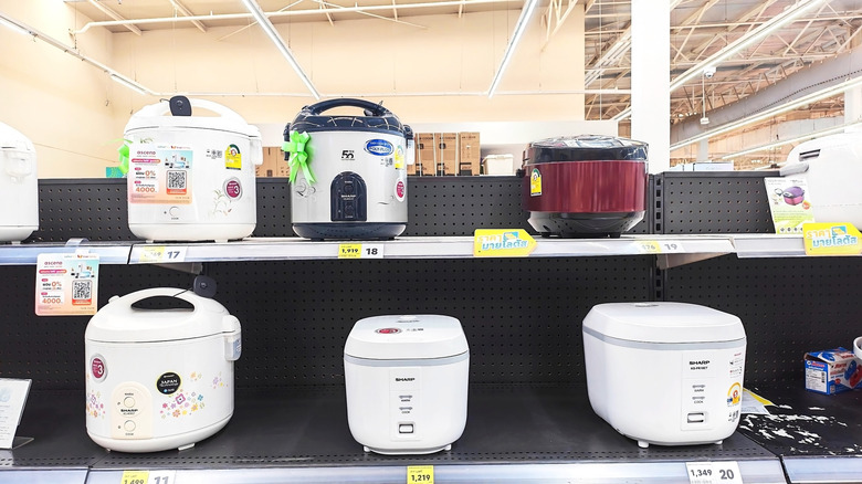 Rice cookers on store shelves