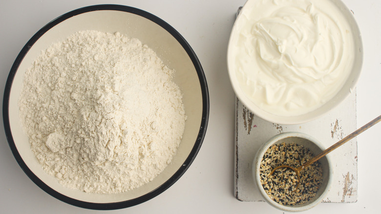 bagel ingredients