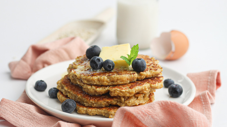 fresh oatmeal pancakes