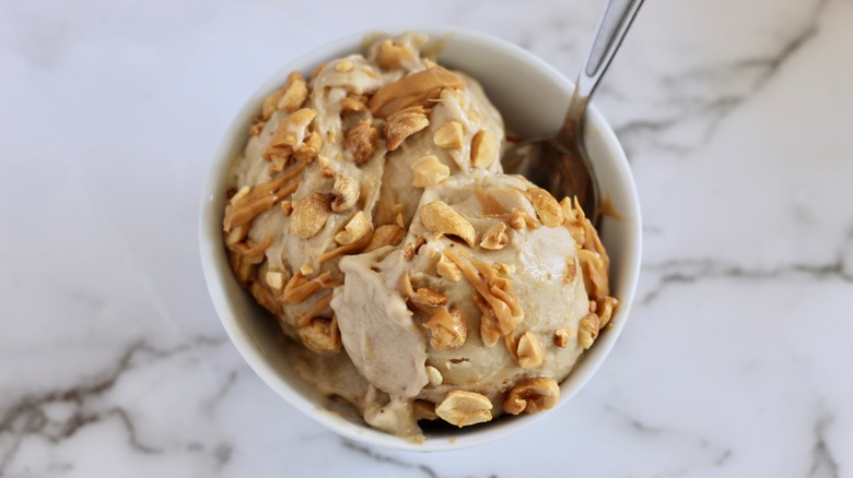peanut butter ice cream in a white bowl