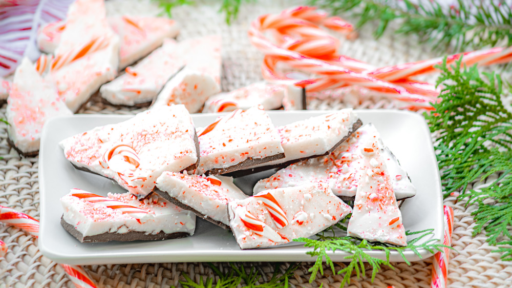 3-ingredient peppermint bark