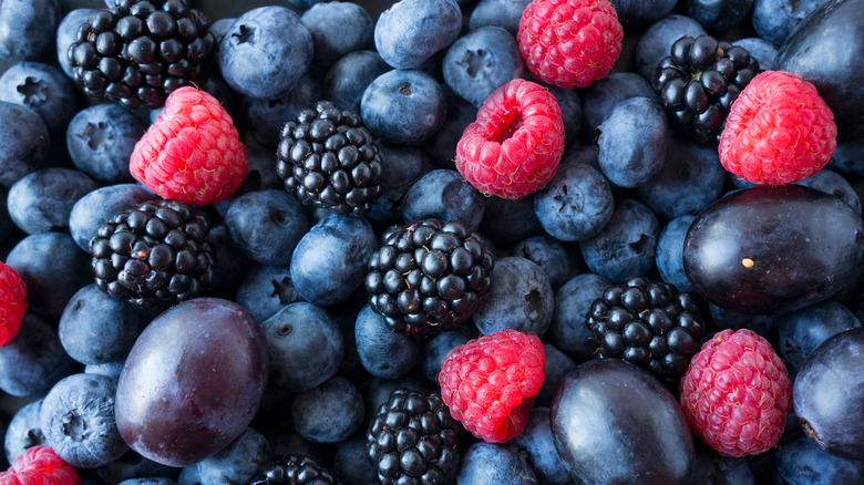 30 Types Of Berries And What Makes Them Unique