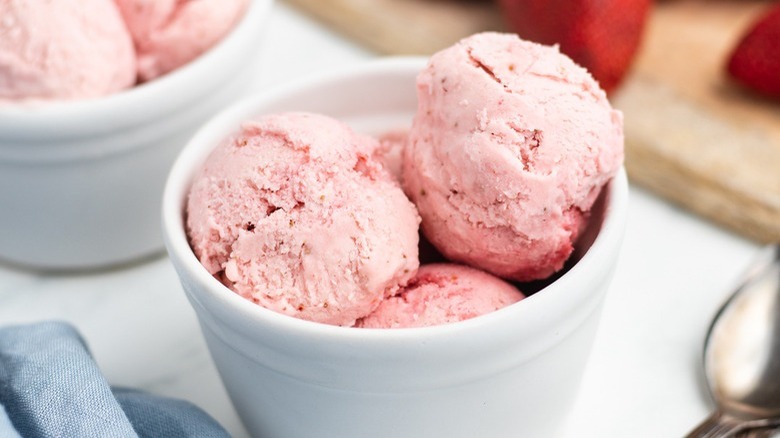 strawberry ice cream in bowl