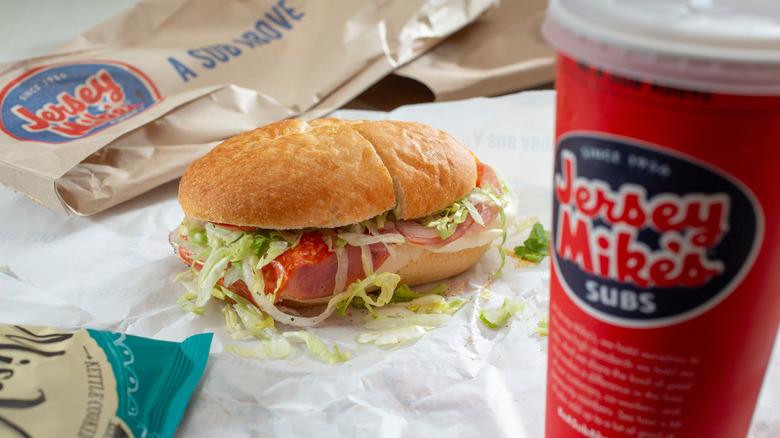 Small sub at Jersey Mike's with drink