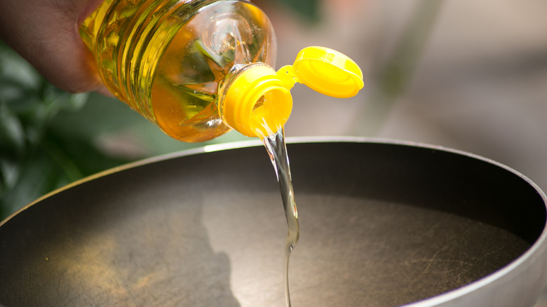 Cooking oil for frying food