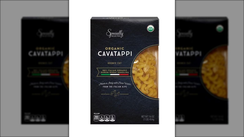 box of bronze cut Cavatappi pasta