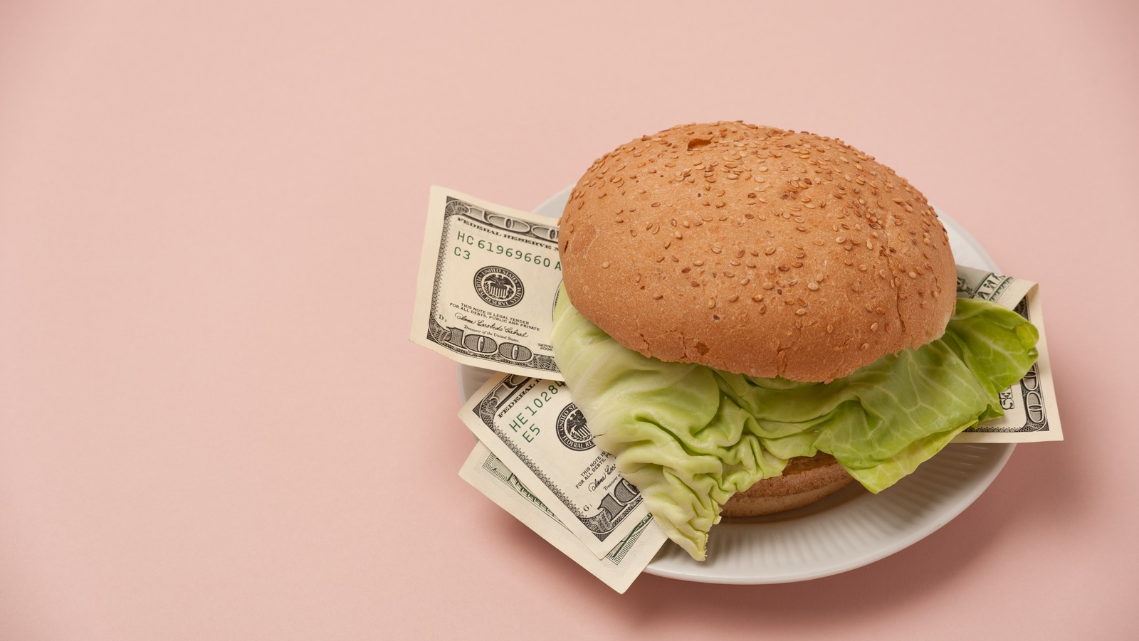 5 Burger Chains That Are Completely Overpriced (& Where To Eat Instead)