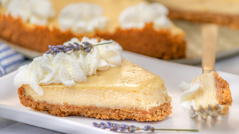 5-ingredient cheesecake recipe