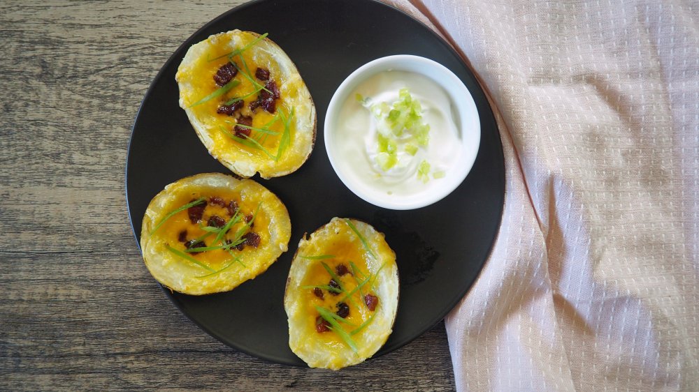 5-ingredient TGI Friday's stuffed potato skins