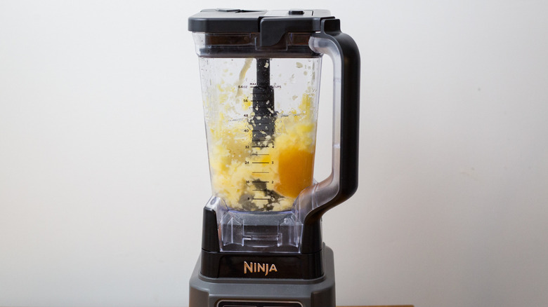 pineapple and honey in blender