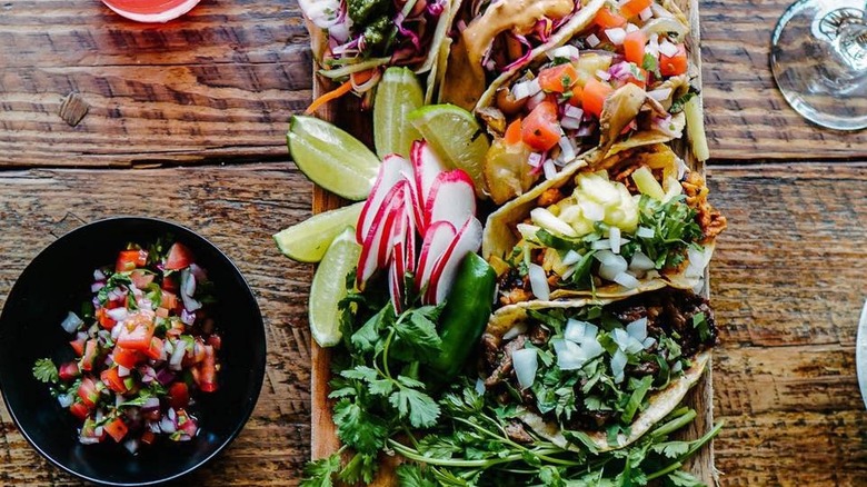Taco platter and a margarita at Las Catrinas