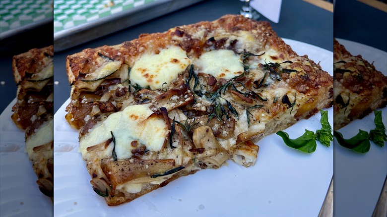 a quarter sheets pizza slice