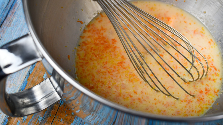 Wet ingredients and yeast