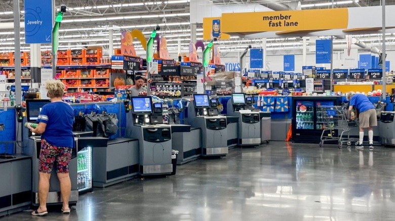 Walmart self checkout lanes