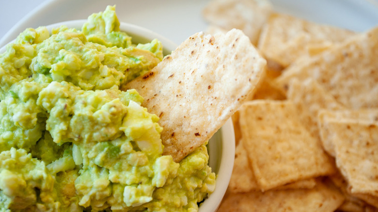 egg salad with avocado with tortilla chips