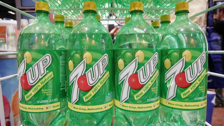 7UP bottles on store shelves 