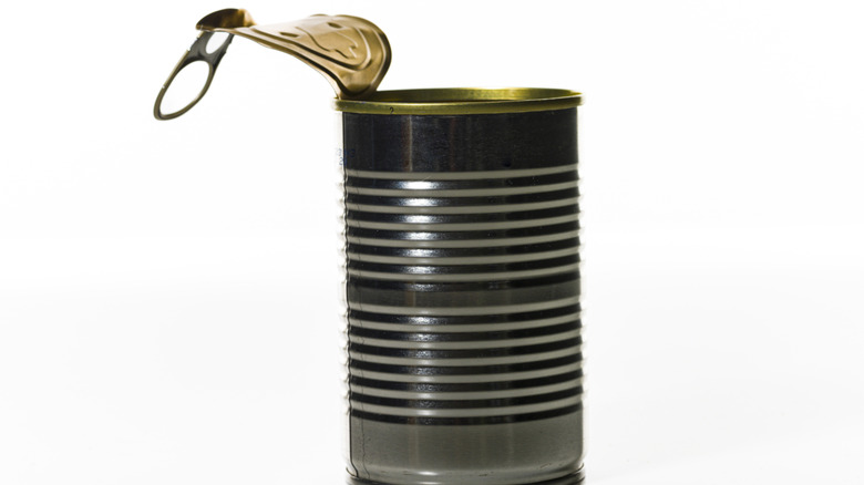 Open can with lid