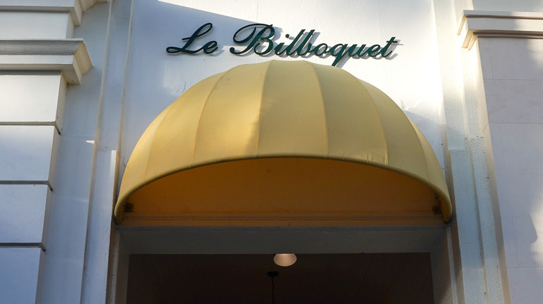Exterior of Le Bilboquet's Palm Beach location