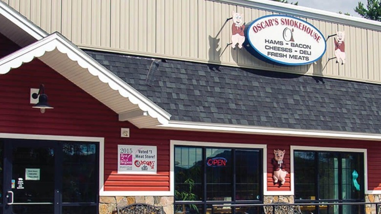 exterior shot of Oscar's