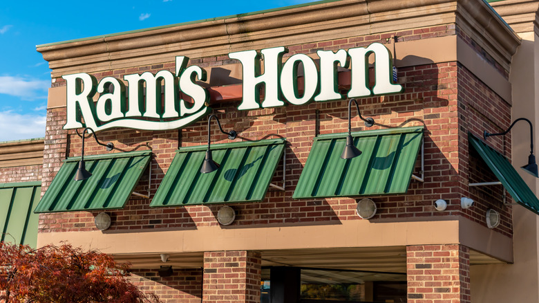 exterior of Ram's Horn restaurant