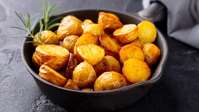 roasted cast iron potatoes