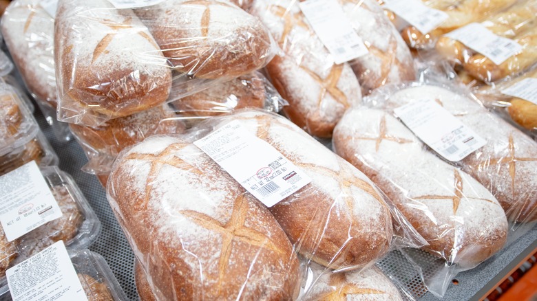 Costco's scored French bread loaves