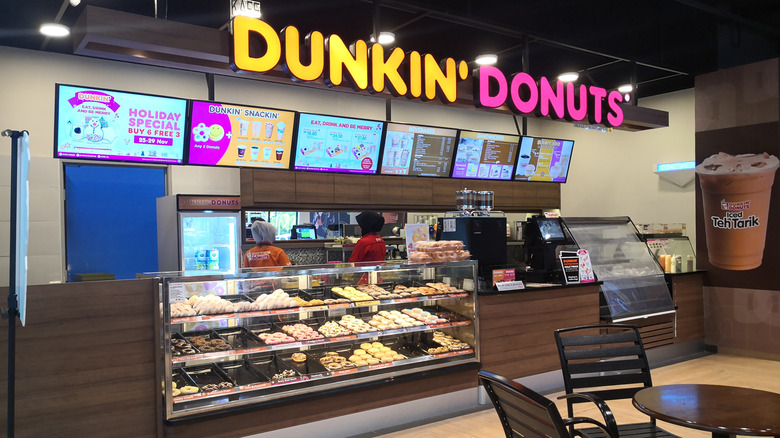 dunkin donuts store front logo