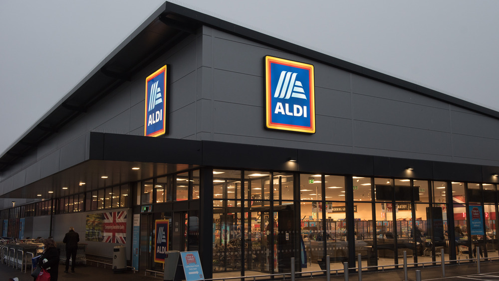 Aldi store exterior