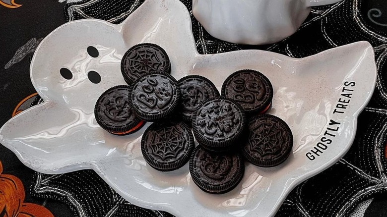 Boo! Oreos on ghost plate
