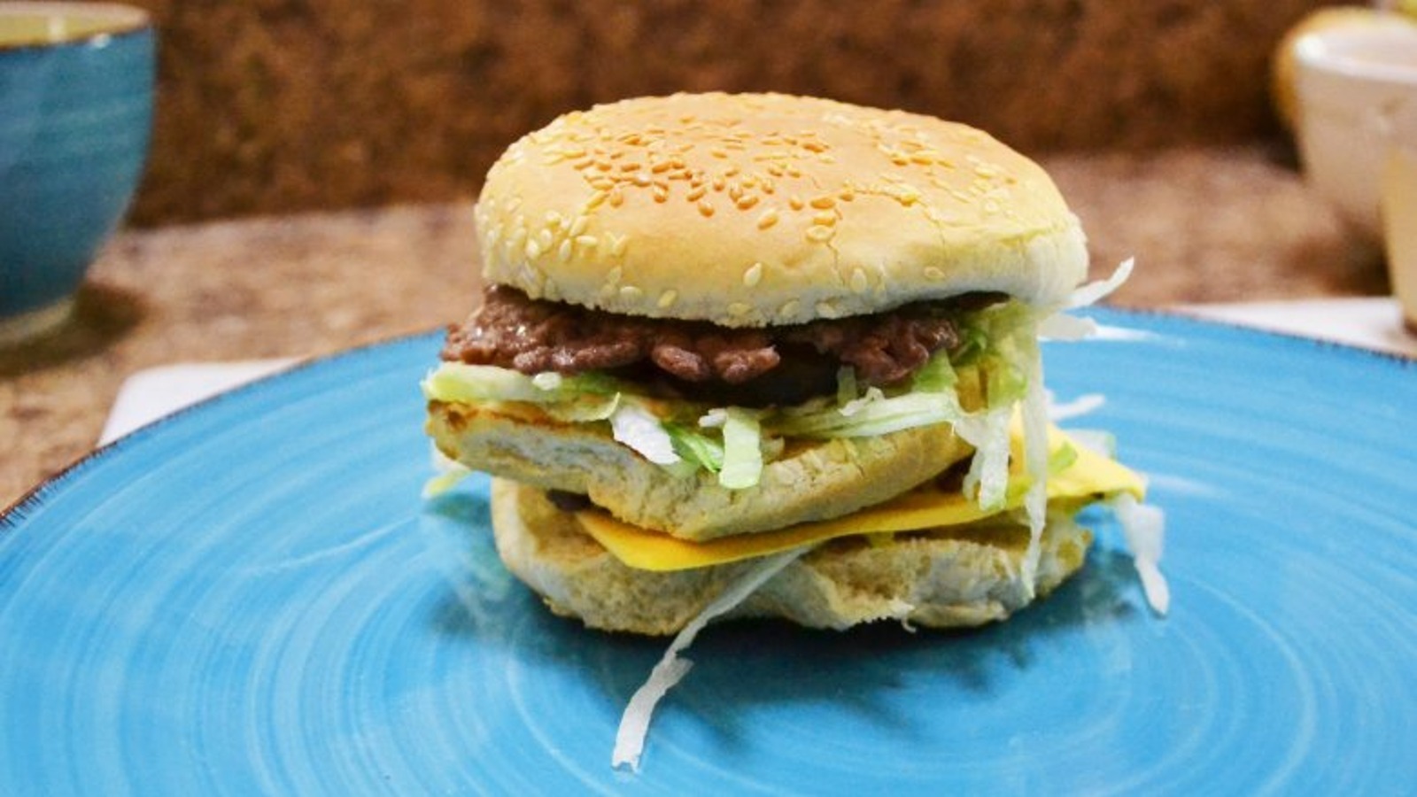 A Thin Burger Patty Is Key For Copycat Big Macs That Taste Like McDonald's