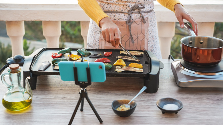 cook with camera