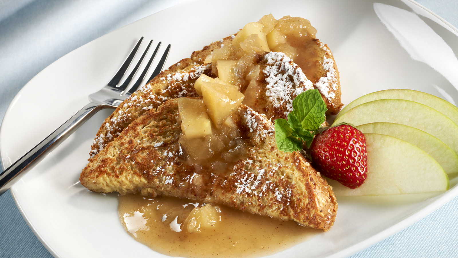 Add Flour To Your French Toast Batter For A Fluffier Texture