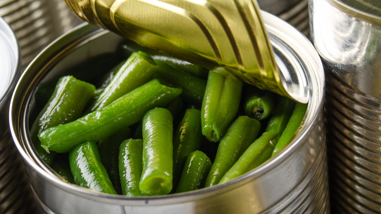 Add These Ingredients To Canned Green Beans And Thank Us Later