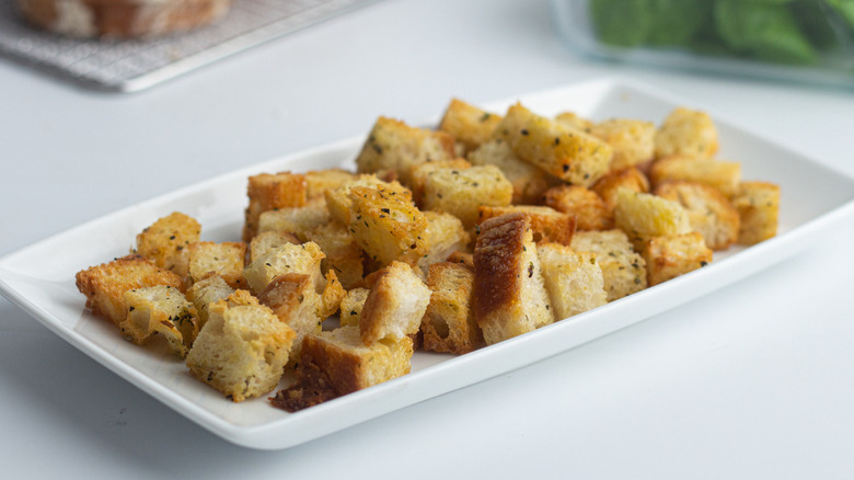 Air Fryer Croutons