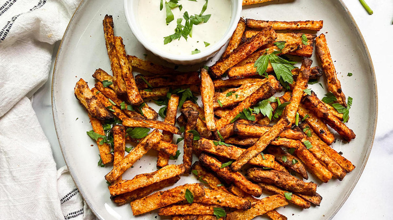 jicama fries on plate