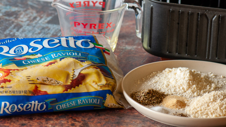 toasted ravioli ingredients