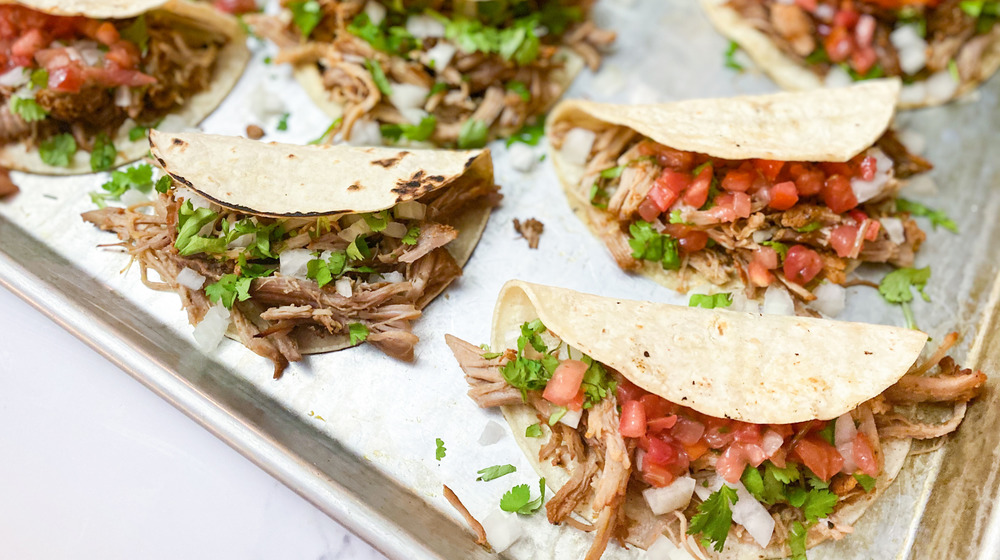 carnitas tacos