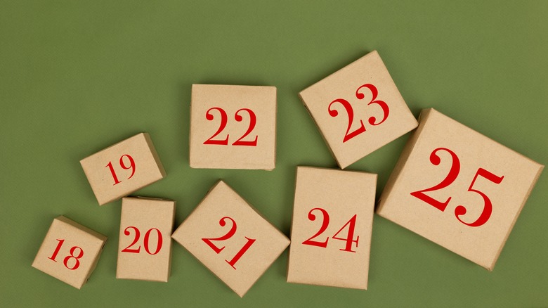 advent calendar blocks with numbers 18-25