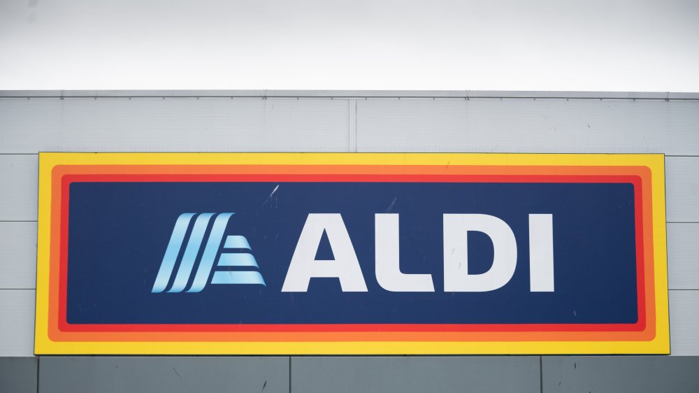 Aldi sign