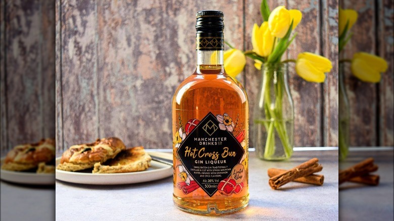 Aldi hot cross buns gin