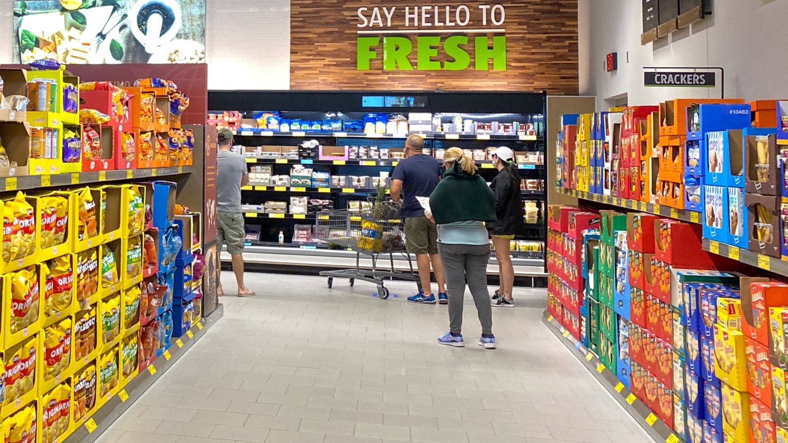 The Aldi Cookie That's Softer And Better Than The Name Brand