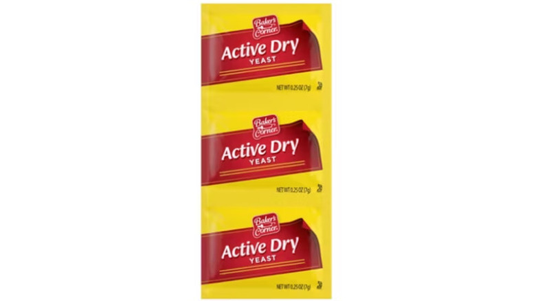 Baker's Corner active dry yeast packets from Aldi