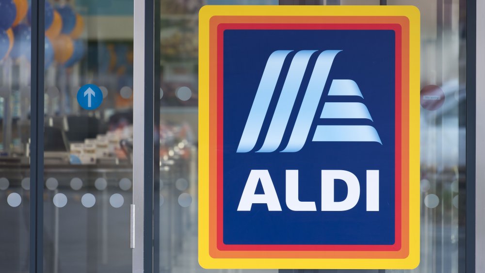 Aldi sliding door