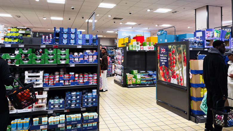 Aldi UK interior