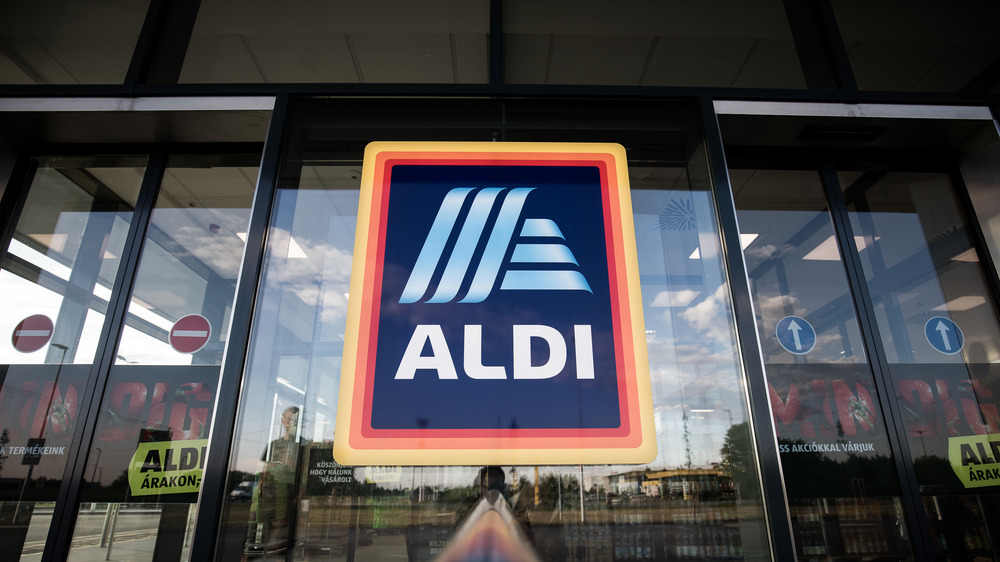 Aldi storefront