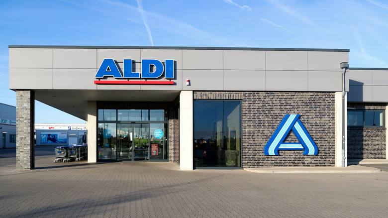 Aldi building